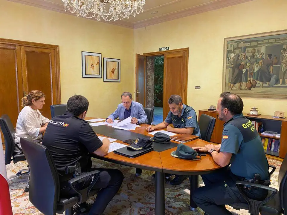 reunión de coordinación semanal entre la subdelegación de Zamora y las FCSE