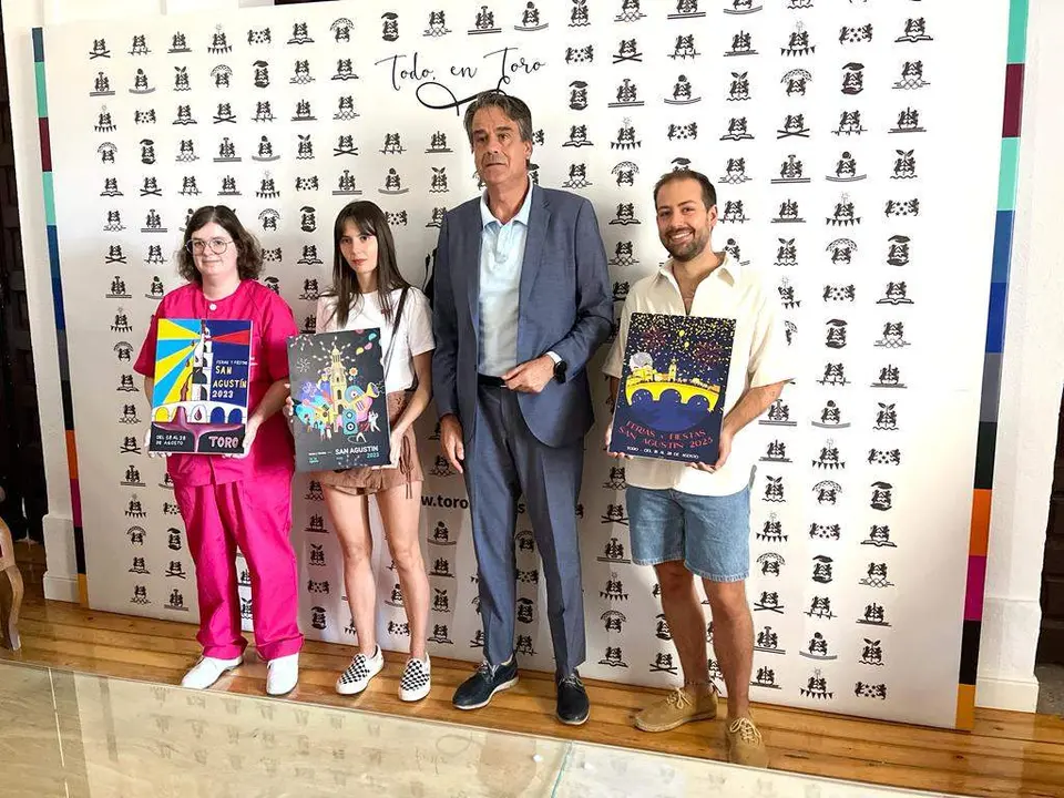 Raquel Bonis ganadora del cartel anunciador de las “Ferias y Fiestas de San Agustín”