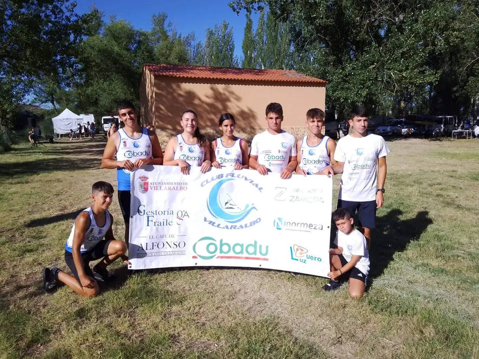 Las jóvenes promesas del Club Fluvial Villaralbo en el XXVI Campeonato Regional de Edad