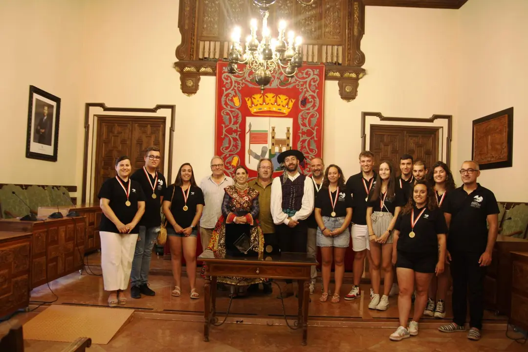 El Ayuntamiento recibe a la Asociación Don Sancho