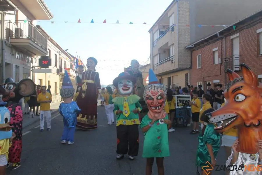 gigantes y cabezudos _26