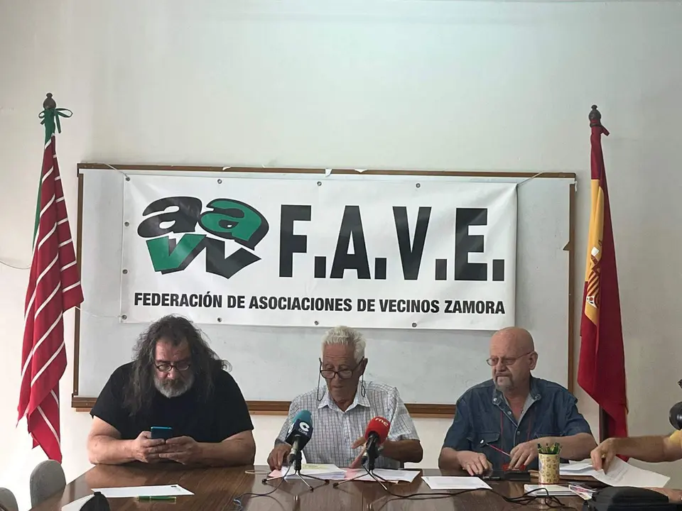 FAVEZA ZAMORA