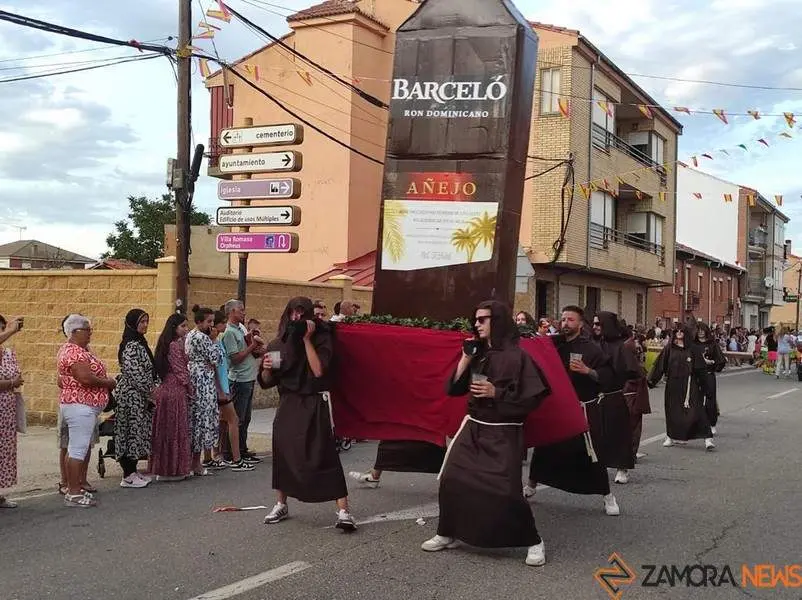Desfile de Camarzana de Tera_52