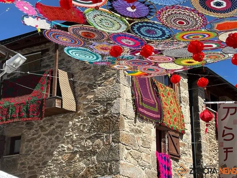 Porto y sus 300 aros de ganchillo_7