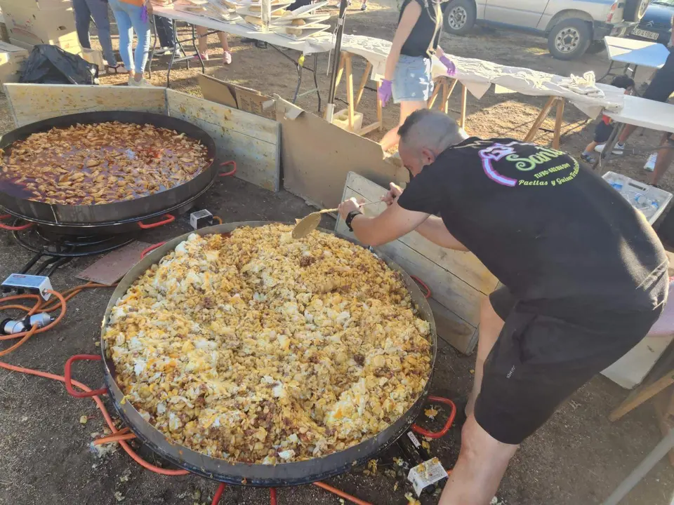 Comida fin de fiestas en Mayalde