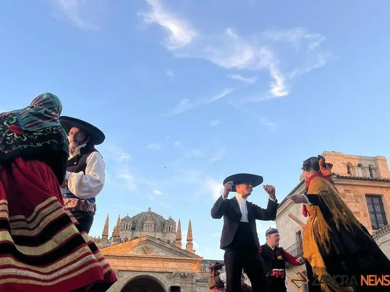 Muestra del Día Mundial del Folclore (9)
