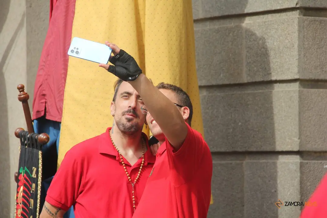 Los Gigantes y Gigantillas de la Ciudad de Zamora pasean por el centro de la ciudad dentro del Festival de Folklore Zamora 2023_22