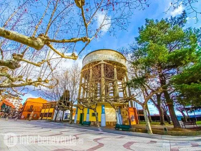 Depósito de La Mota vía Interbenavente.es