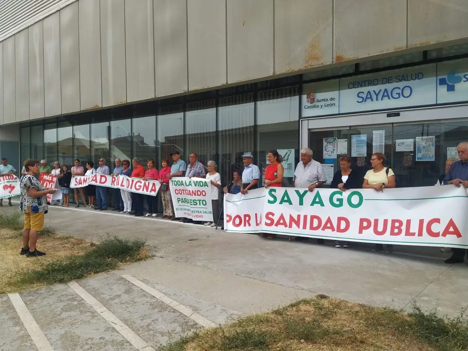 104 96 protesta de la Plataforma en Defensa de la Sanidad Pública de Sayago. Fotografía: CEDIDA