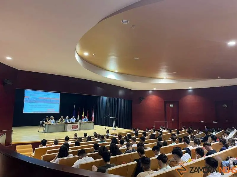 alumnos Escuela Politécnica 