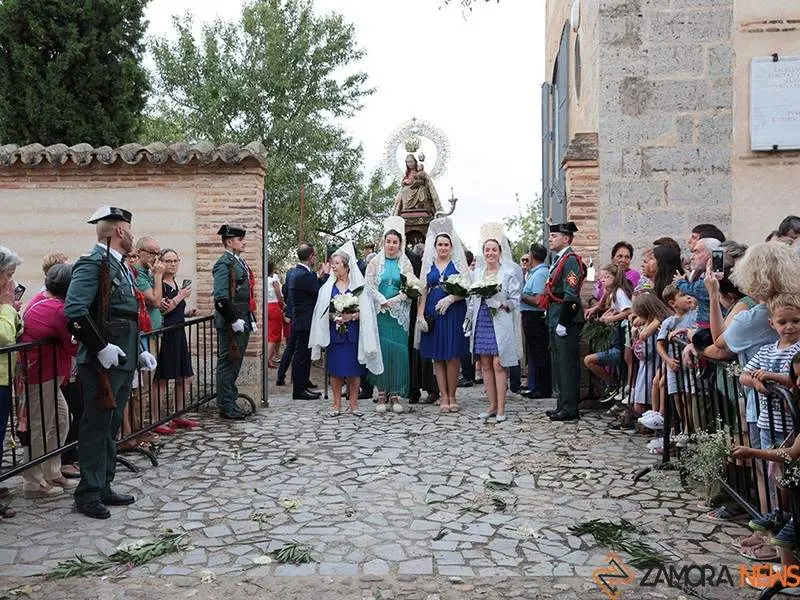 Procesión Virgen del Canto