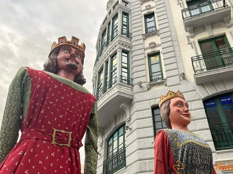 Gigantes y cabezudos (38)