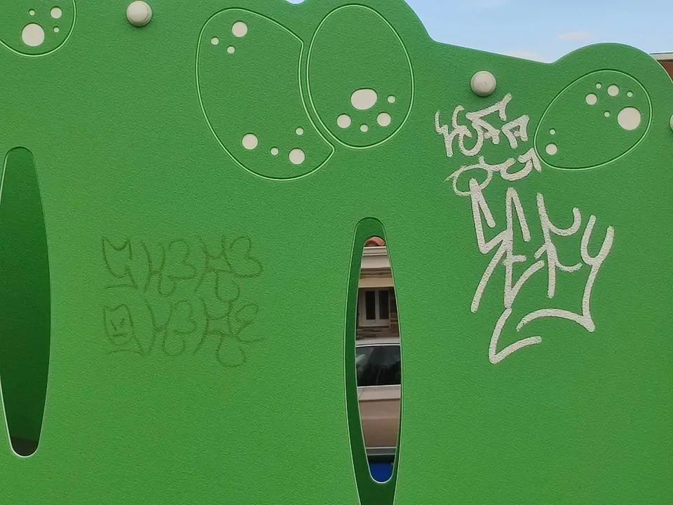 Actos vandálicos en Villaralbo 1