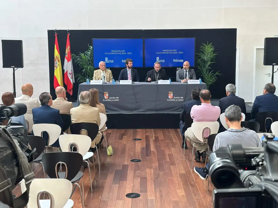 Santonja, García-Gallardo, Martínez Varea y Martín, durante el acto de presentación.