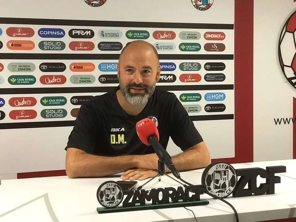 David Movilla en rueda de prensa previa al duelo frente al Guijuelo