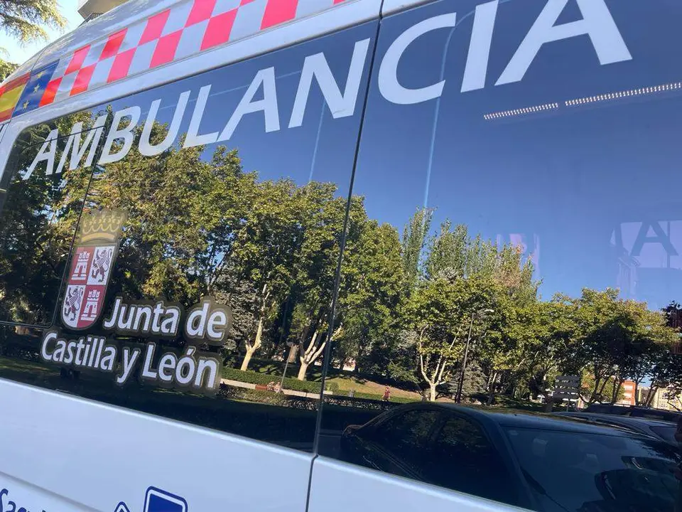 Ambulancia en la provincia de Zamora. Fotografía de archivo