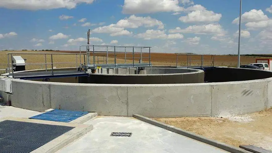 Una de las plantas depuradoras de aguas residuales construidas en la provincia
