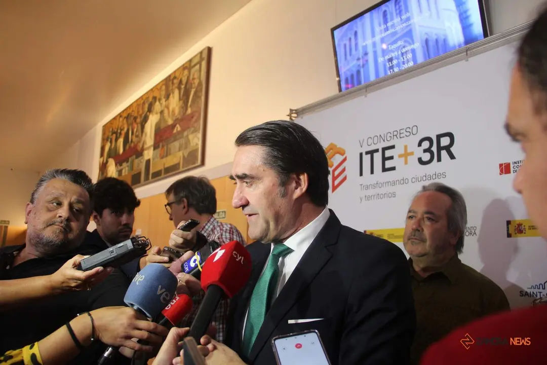 Juan Carlos Suárez-Quiñones Fernández, consejero Medio
Ambiente, Vivienda y Ordenación del Territorio de la Junta de CyL durante la presentación del Congreso ITE+3R
