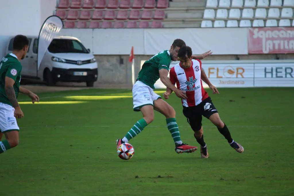 Instante del encuentro entre Zamora CF y Coruxo