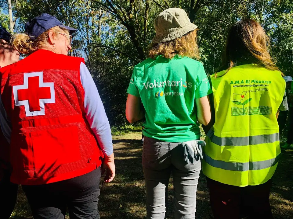 Voluntariado Iberdrola, AMA El Pisuerga y Cruz Roja