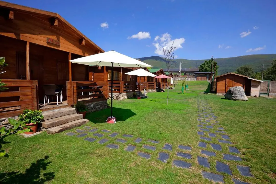 Cabañas Madarsu en Vigo de Sanabria