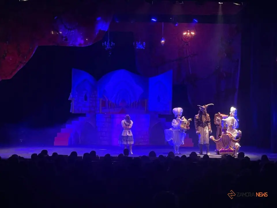 La Bella y La Bestia en el Ramos Carrión