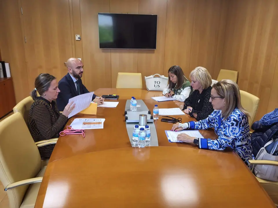 Reunión inversiones Sanidad 2