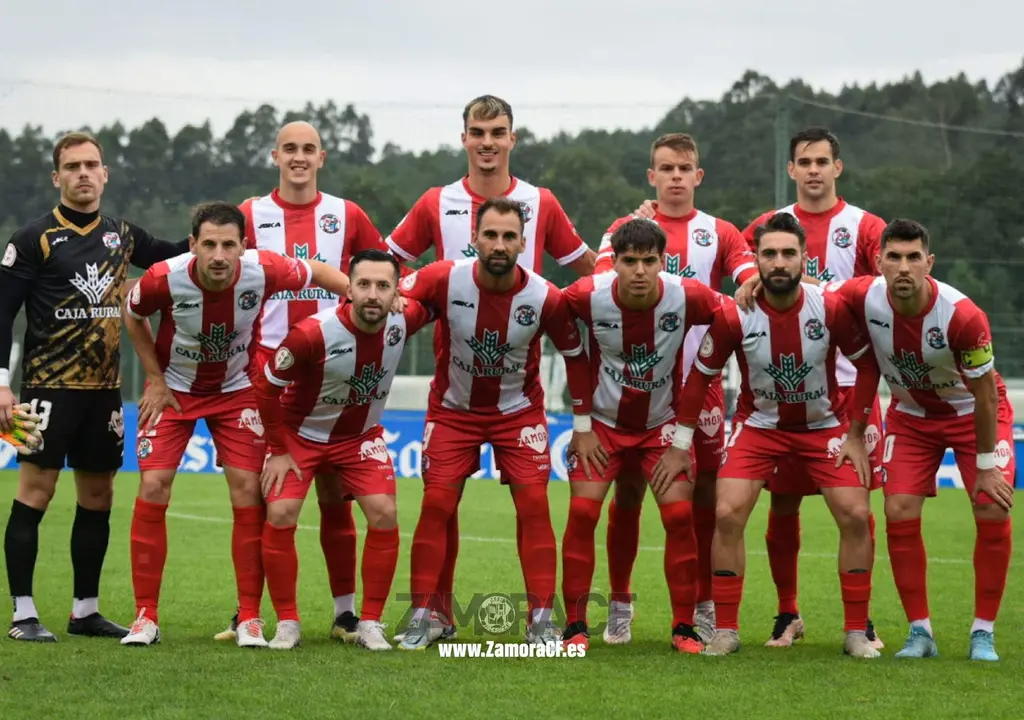 Once del Zamora CF frente al Deportivo Fabril. Imagen de archivo