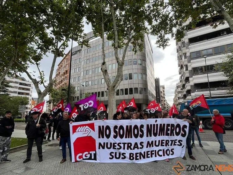 CGT se manifiesta en Zamora contra la siniestralidad laboral
