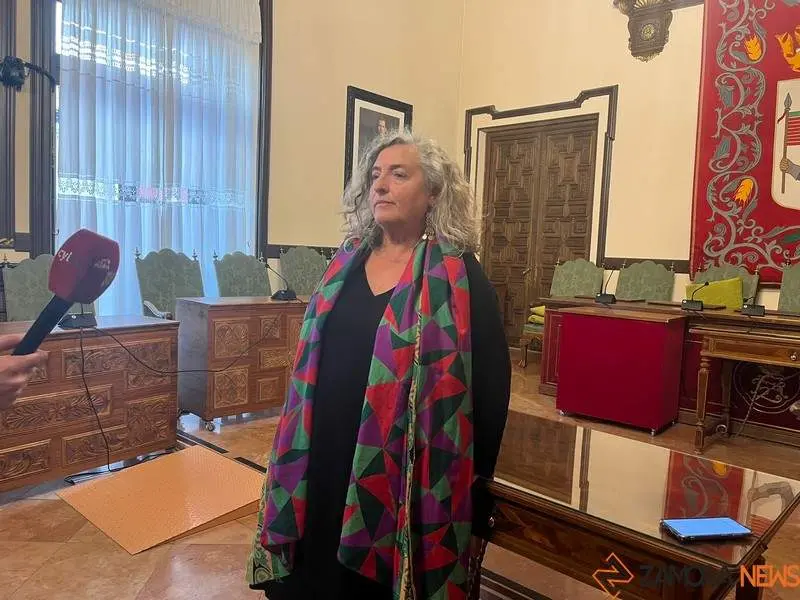 Auxi Ferández, concejala de Servicios Sociales
