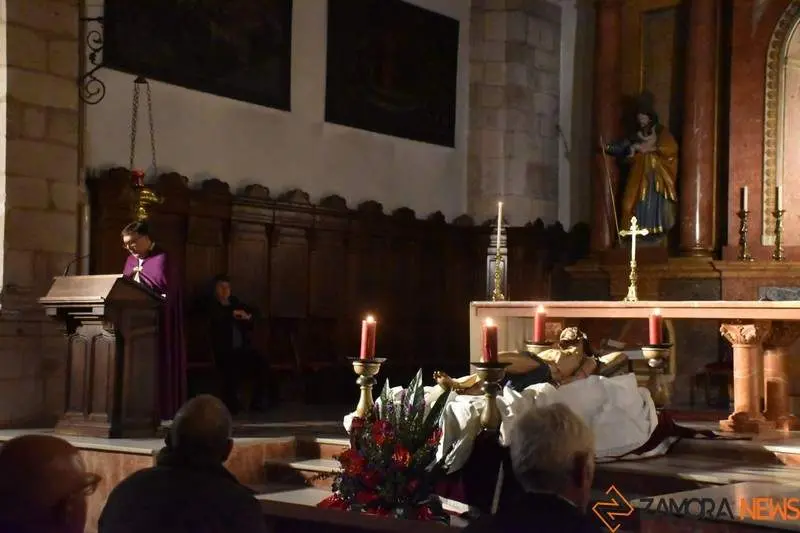  El Yacente en la Iglesia de San Vicente (1)