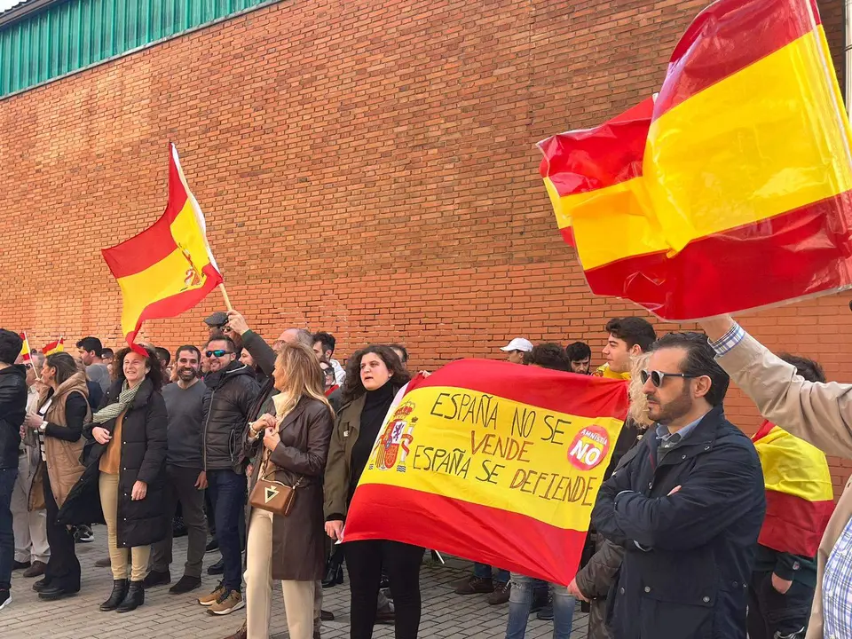 manifestación vox contra la amnistía