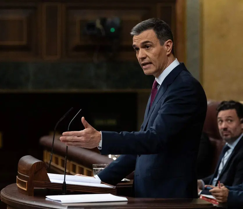 Pedro Sánchez durante el discurso de investidura. Fotografía: @jmalbares
