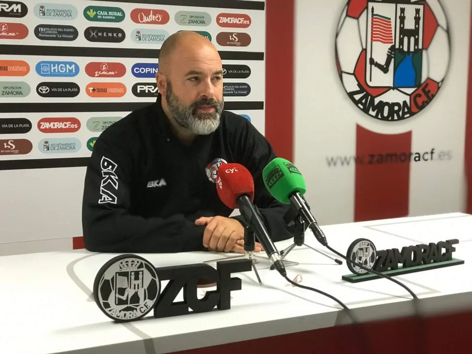 David Movilla analiza la previa del partido ante la Gimnástica Torrelavega