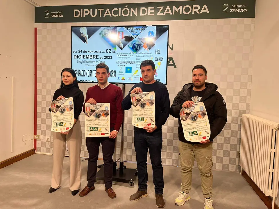 presentación XLII concurso-exposición ornitólogico