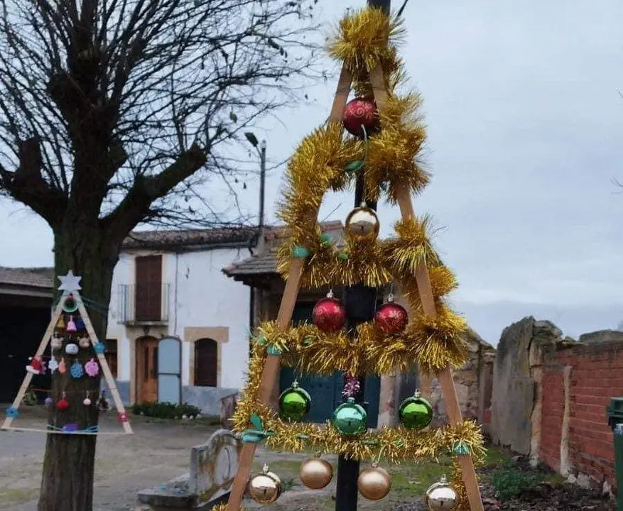 Decoración navideña en San Marcial