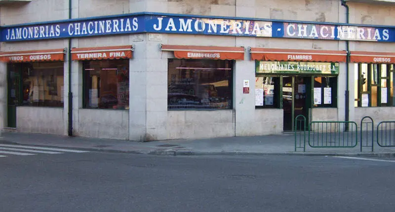 Jamones Melquiades en la calle Obispo Nieto de Zamora