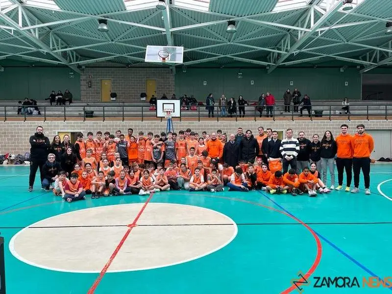 Escuela de Baloncesto Club Deportivo Zamarat