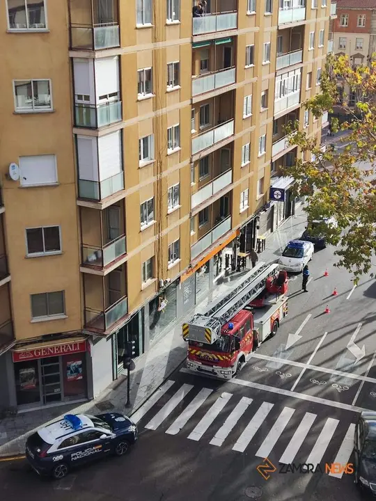 Los Bomberos actúan en un domicilio en la calle Amargura