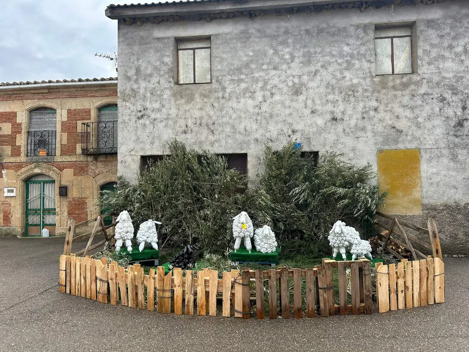 Decoración de Navidad en El Piñero. Imagen cedida (1)