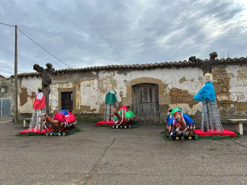 Decoración de Navidad en El Piñero. Imagen cedida (2)