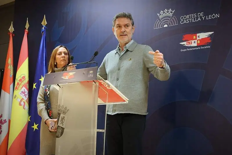 El portavoz de Fomento y Medio Ambiente del Grupo Parlamentario Socialista, José Luis Vázquez. Fotografía: PSOECYL