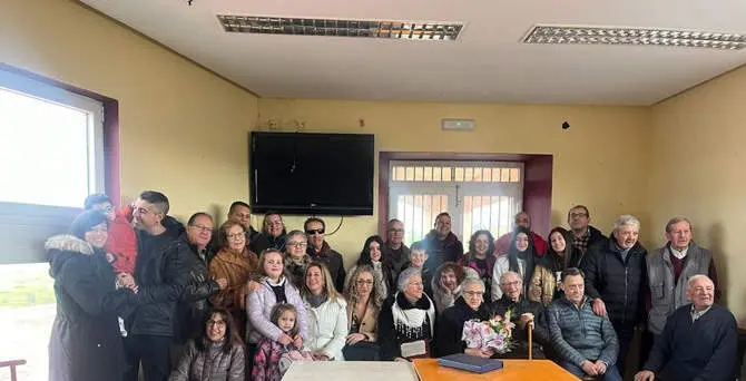 celebración de los 100 años de Carmen Galande de Villaveza del Agua