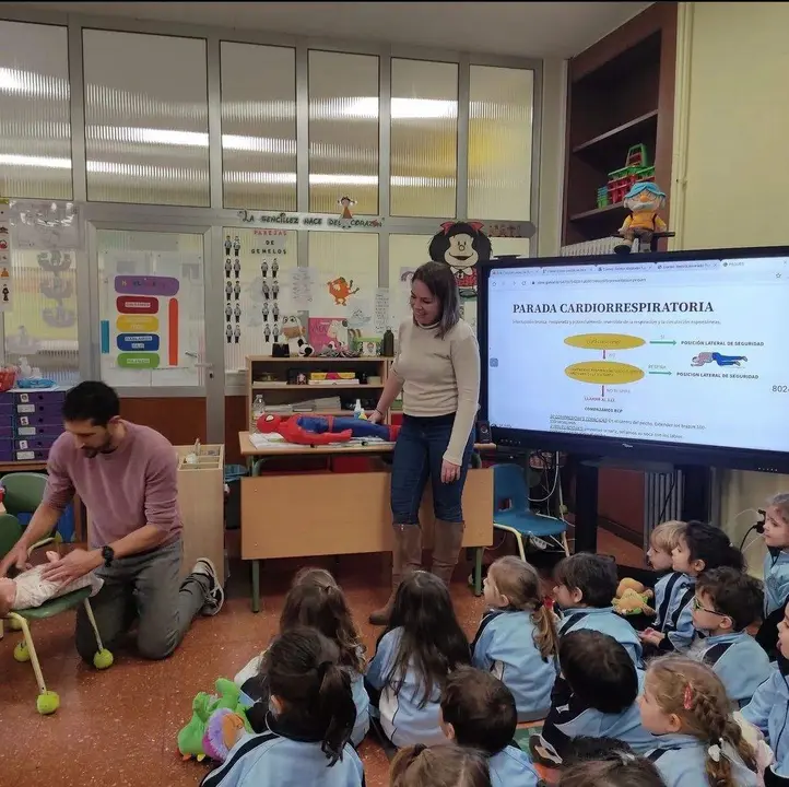 enseñanza de primeros auxilios, en el colegio la Milagrosa de Zamora