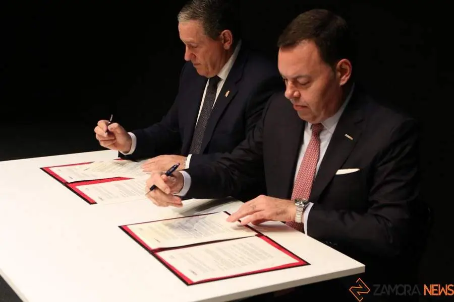 Firma convenio de colaboración Diputación y Fundos _4