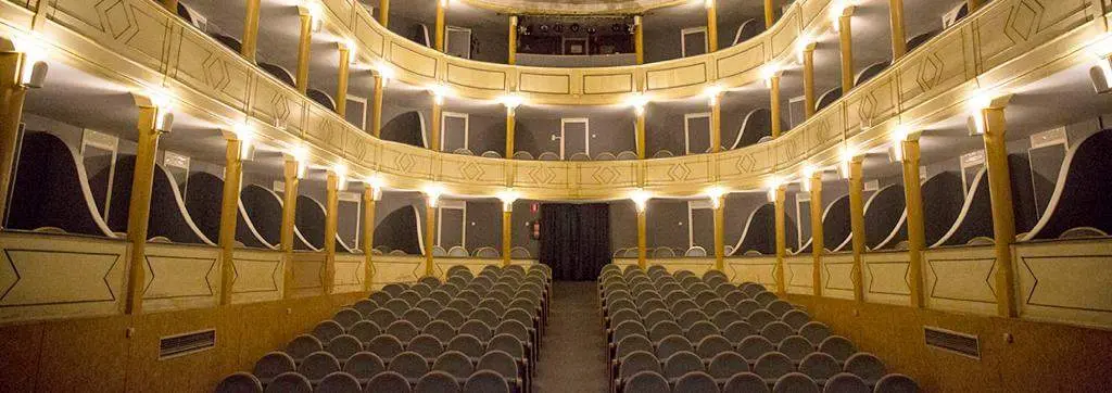 Teatro Latorre (2)