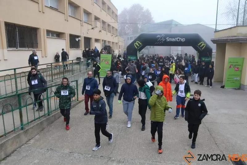 El IES R&iacute;o Duero se une a los afectados por las enfermedades raras en una marcha solidaria (6)