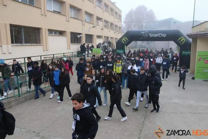El IES R&iacute;o Duero se une a los afectados por las enfermedades raras en una marcha solidaria (7)