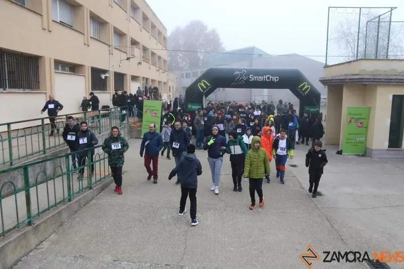 El IES R&iacute;o Duero se une a los afectados por las enfermedades raras en una marcha solidaria (9)