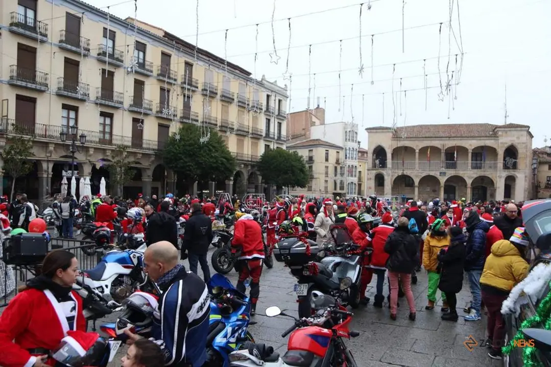 Papanoelada motera 2023